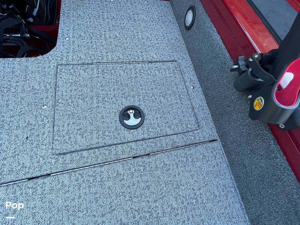 Slide: The Image of Tracker Targa V-18 WT 2021 - 15822366