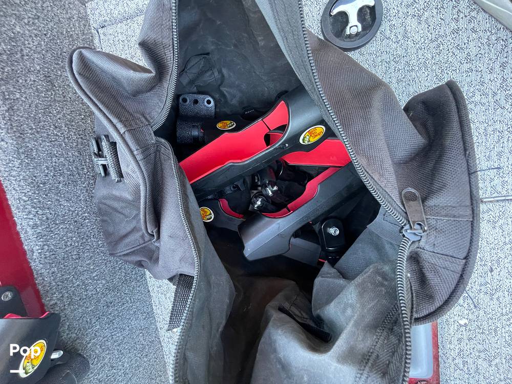 Slide: The Image of Tracker Targa V-18 WT 2021 - 15822368