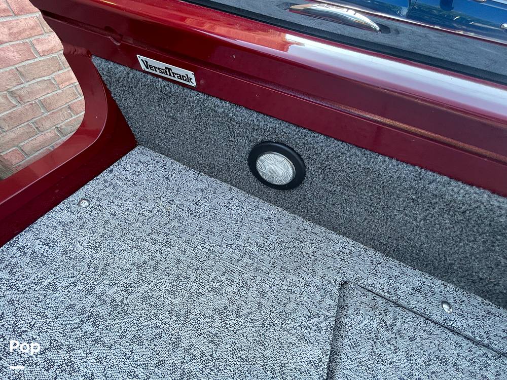 Slide: The Image of Tracker Targa V-18 WT 2021 - 15822369