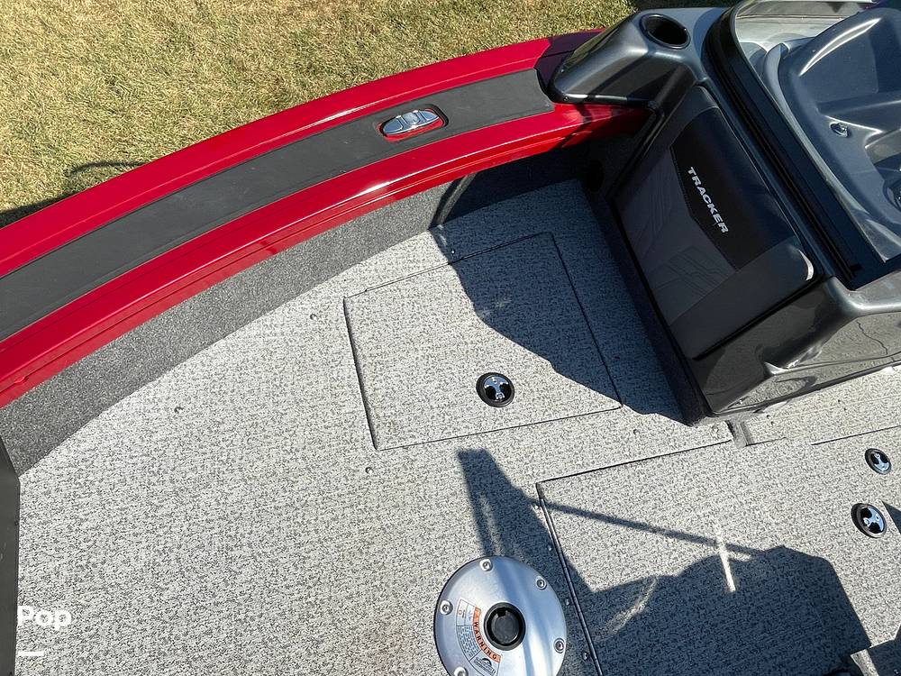 Slide: The Image of Tracker Targa V-18 WT 2021 - 15822379