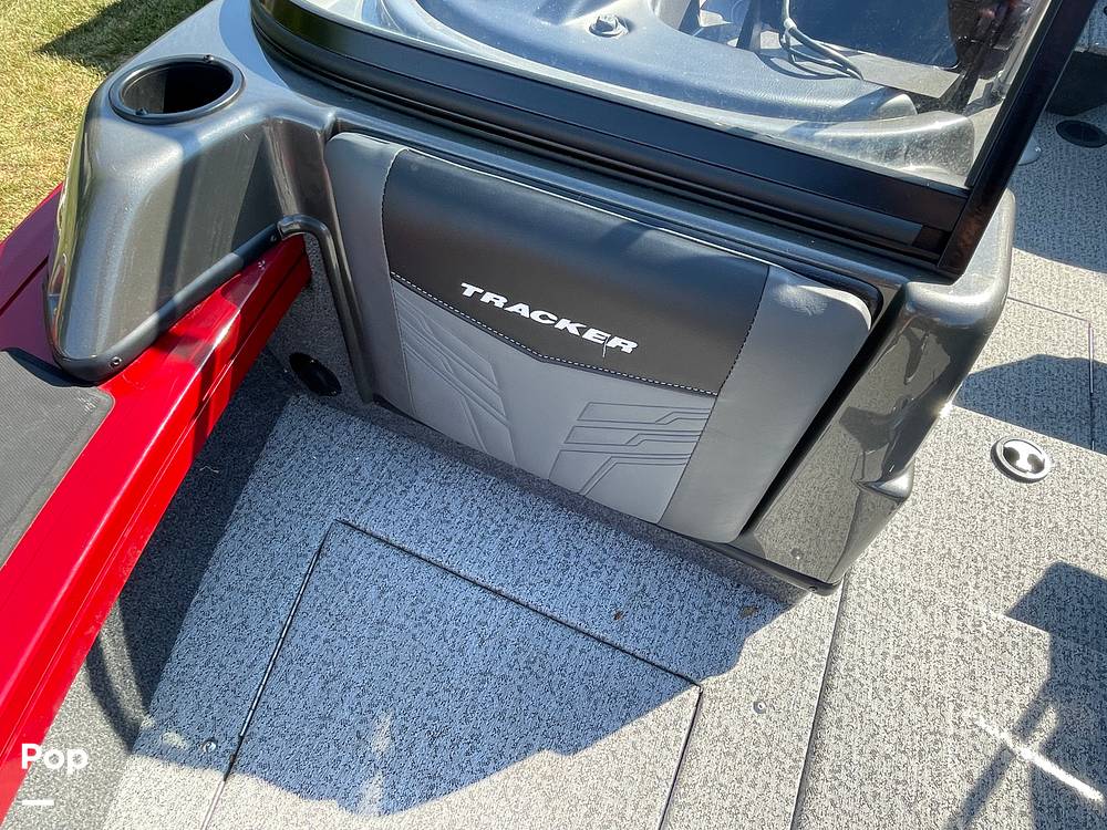 Slide: The Image of Tracker Targa V-18 WT 2021 - 15822386