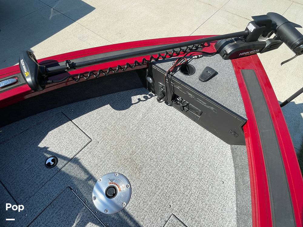 Slide: The Image of Tracker Targa V-18 WT 2021 - 15822392