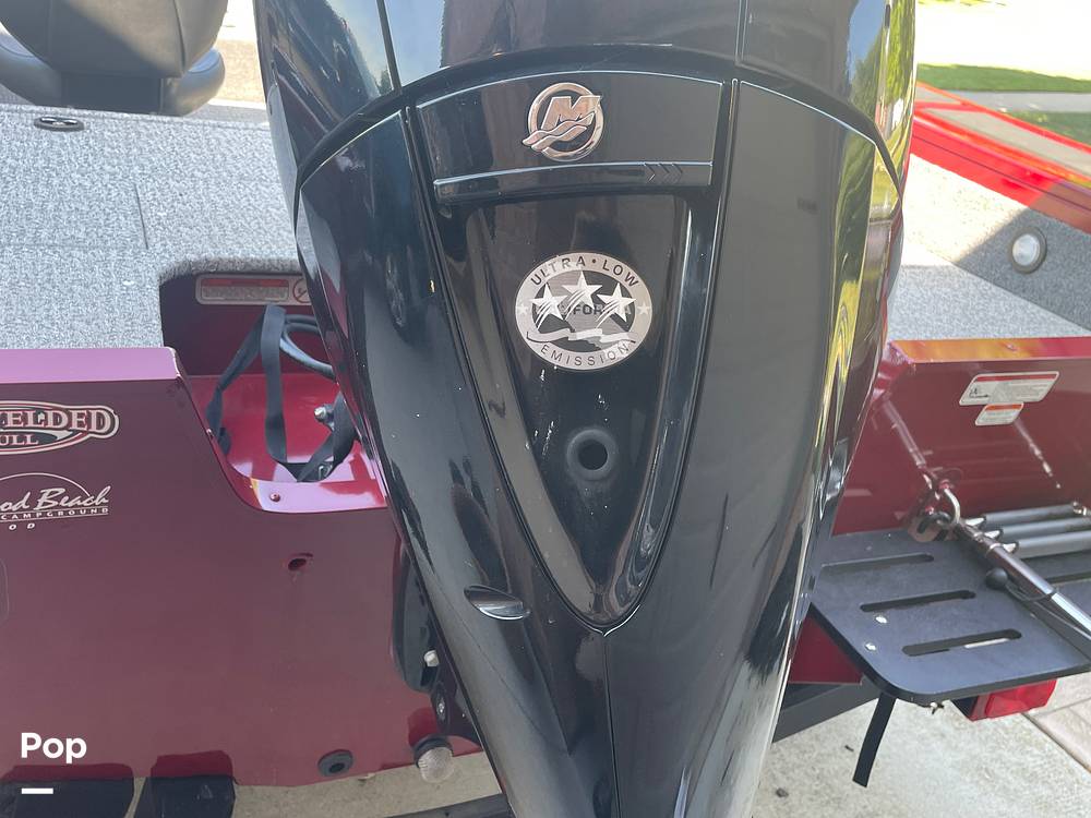 Slide: The Image of Tracker Targa V-18 WT 2021 - 15822408