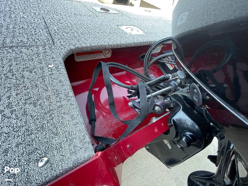 Slide: The Image of Tracker Targa V-18 WT 2021 - 15822414