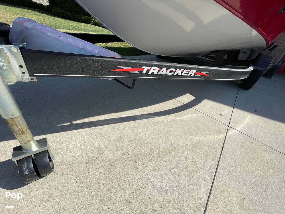 Slide: The Image of Tracker Targa V-18 WT 2021 - 15822441