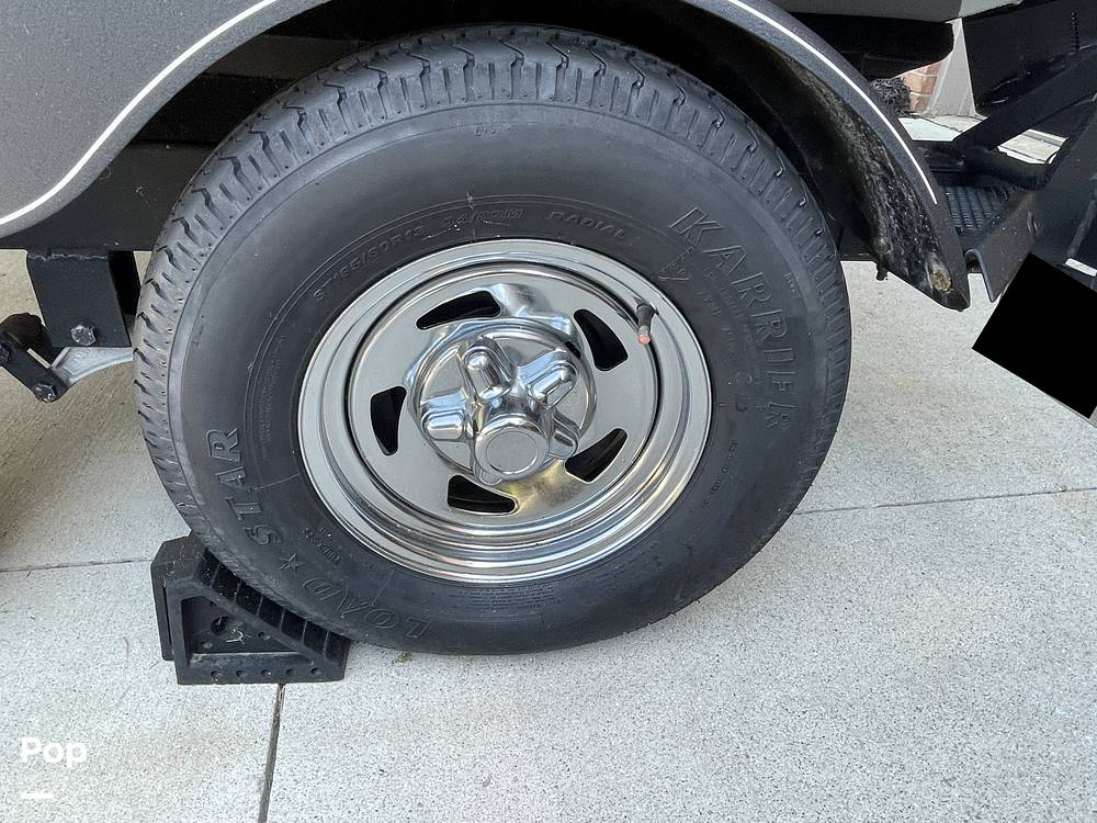 Slide: The Image of Tracker Targa V-18 WT 2021 - 15822447