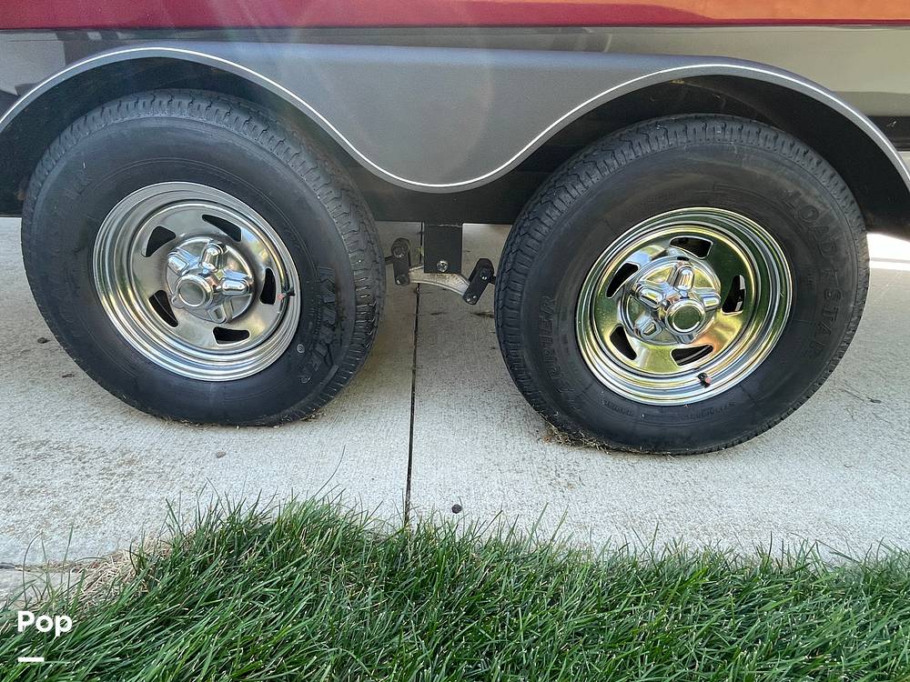 Slide: The Image of Tracker Targa V-18 WT 2021 - 15822506