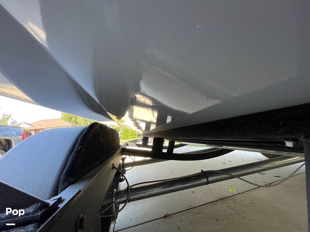 Slide: The Image of Tracker Targa V-18 WT 2021 - 15822527