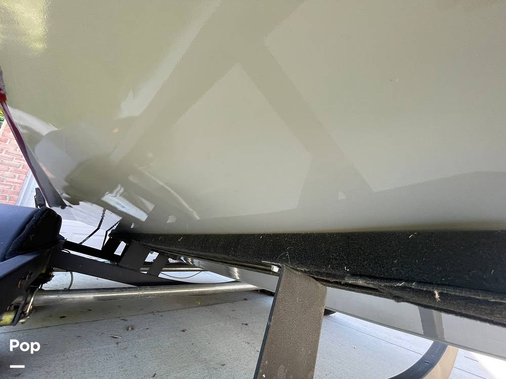 Slide: The Image of Tracker Targa V-18 WT 2021 - 15822519