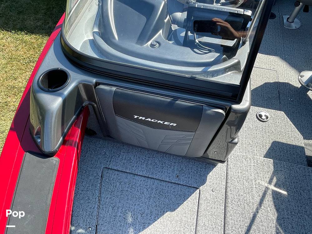 Slide: The Image of Tracker Targa V-18 WT 2021 - 15822380