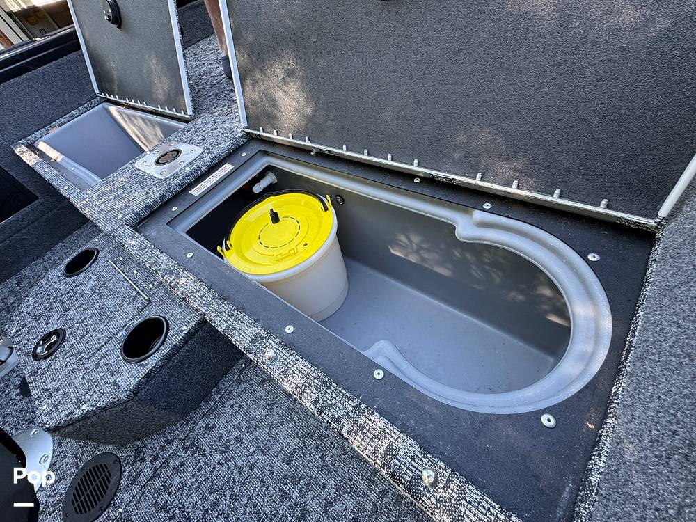 Slide: The Image of Tracker TARGA V-18 WT 2024 - 15330207