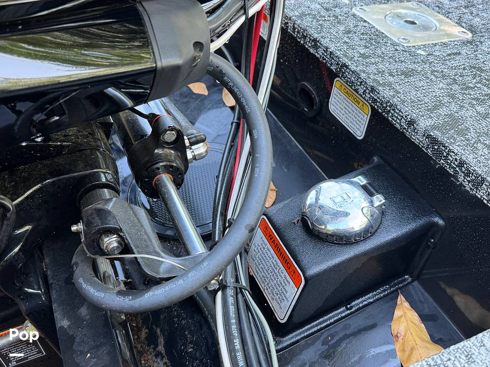 Slide: The Image of Tracker TARGA V-18 WT 2024 - 15330210