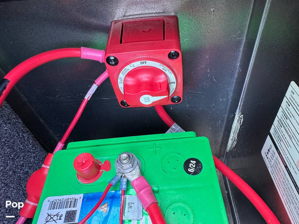 Slide: The Image of Tracker TARGA V-18 WT 2024 - 15330213