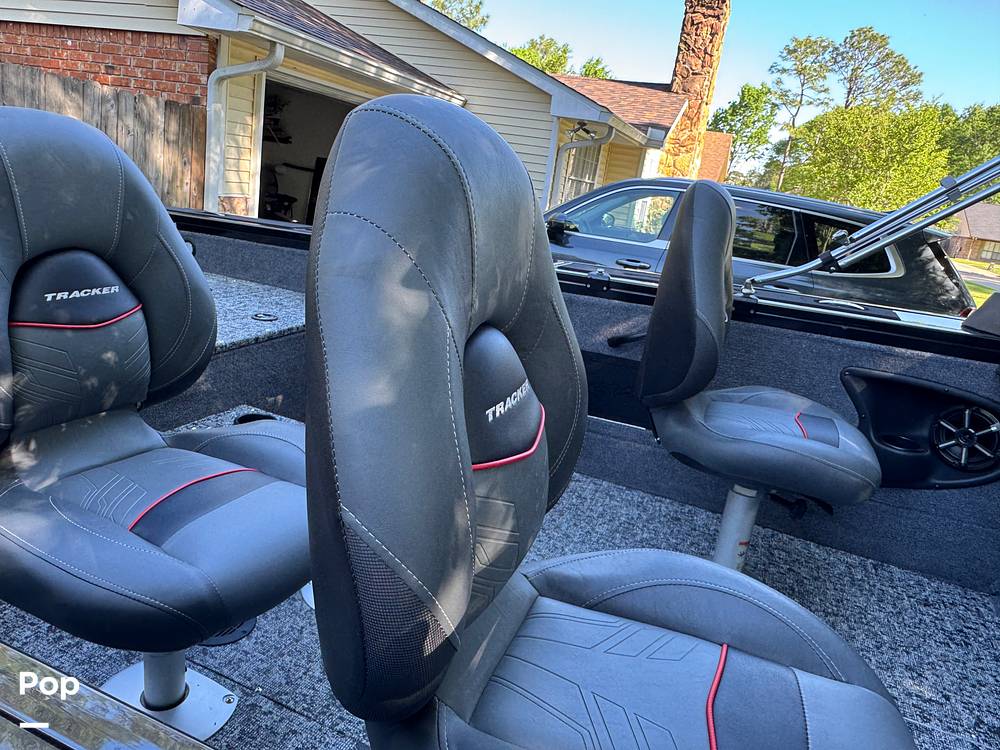 Slide: The Image of Tracker TARGA V-18 WT 2024 - 15330217