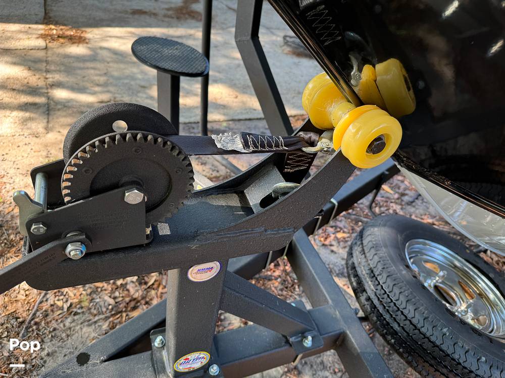 Slide: The Image of Tracker TARGA V-18 WT 2024 - 15330238