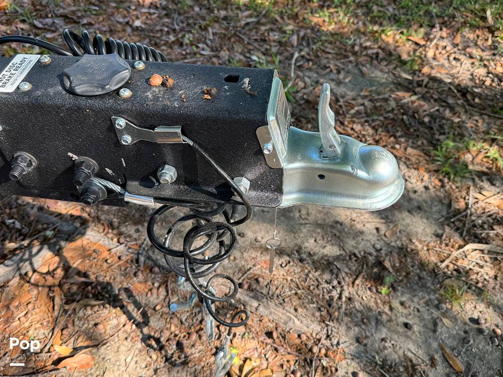 Slide: The Image of Tracker TARGA V-18 WT 2024 - 15330241