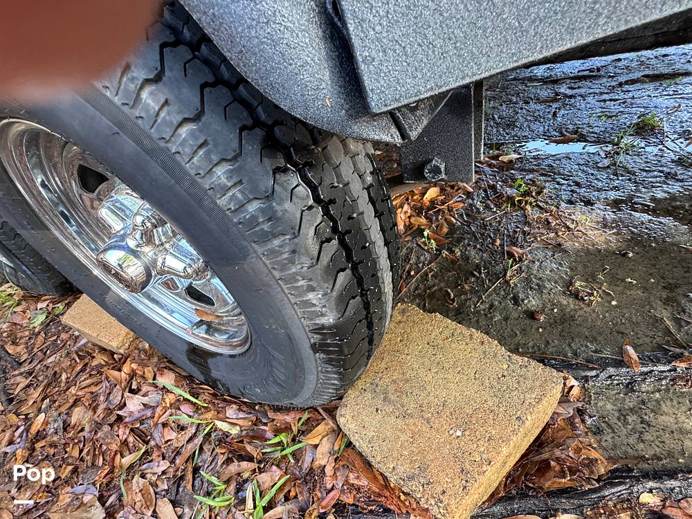 Slide: The Image of Tracker TARGA V-18 WT 2024 - 15330245