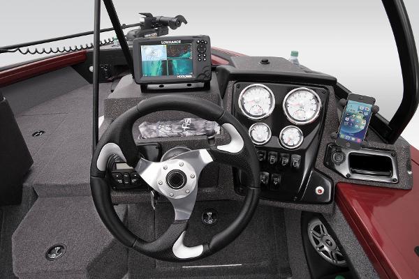 Slide: The Image of Tracker Targa V-18 WT 2024 - 34