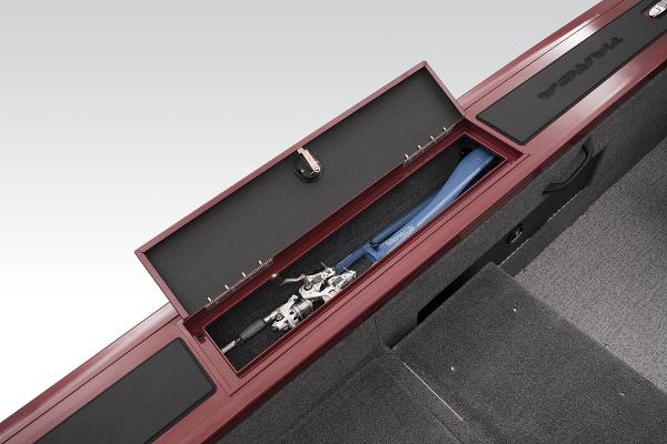 Slide: The Image of Tracker Targa V-18 WT 2024 - 41