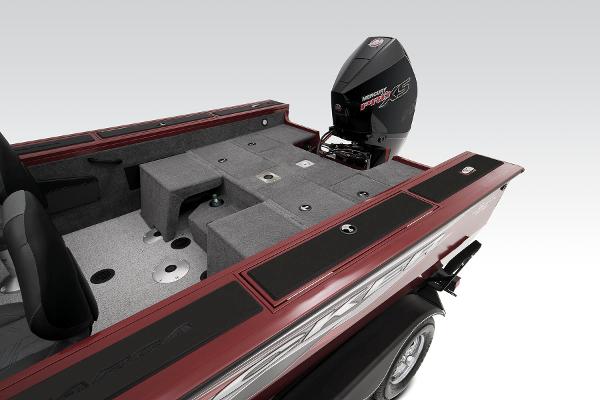 Slide: The Image of Tracker Targa V-18 WT 2024 - 46