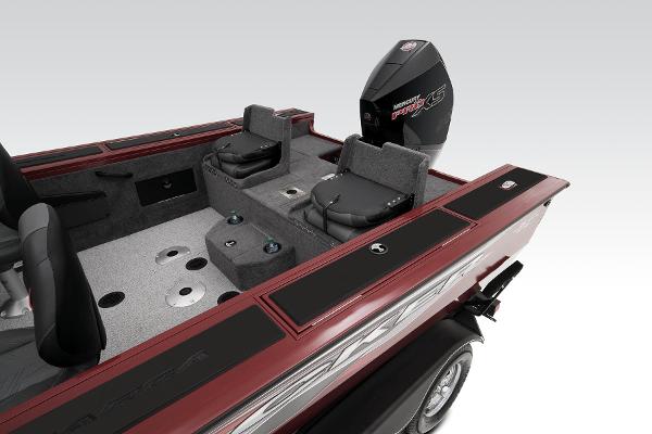 Slide: The Image of Tracker Targa V-18 WT 2024 - 48