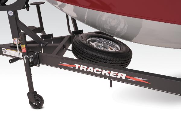 Slide: The Image of Tracker Targa V-19 Combo 2024 - 16