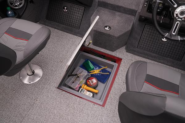 Slide: The Image of Tracker Targa V-19 Combo 2024 - 36