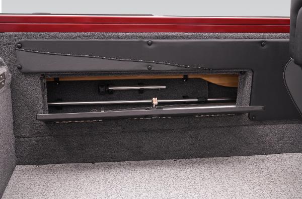 Slide: The Image of Tracker Targa V-19 Combo 2024 - 66