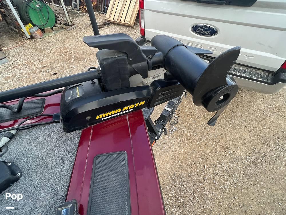 Slide: The Image of 2018 Tracker Targa V18 Combo for sale in Medina, TX - 17