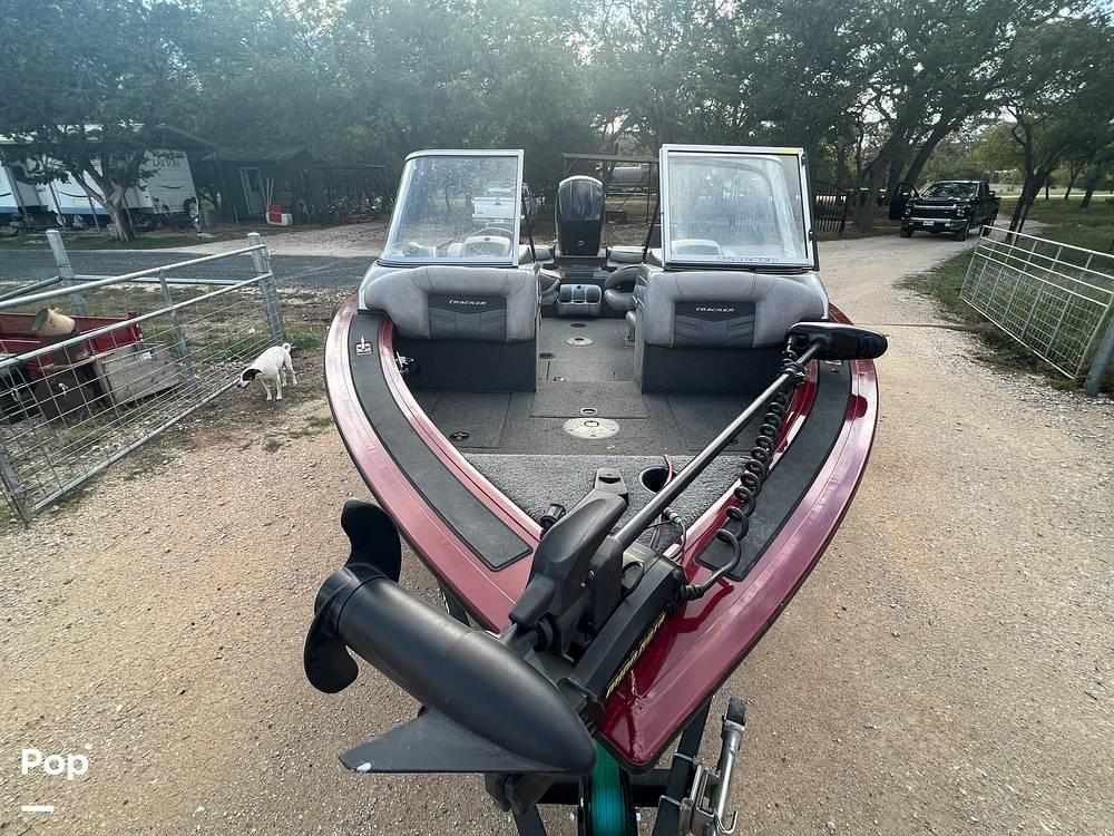 Slide: The Image of 2018 Tracker Targa V18 Combo for sale in Medina, TX - 4