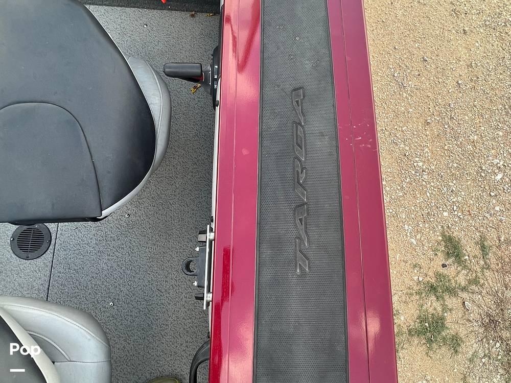 Slide: The Image of 2018 Tracker Targa V18 Combo for sale in Medina, TX - 42