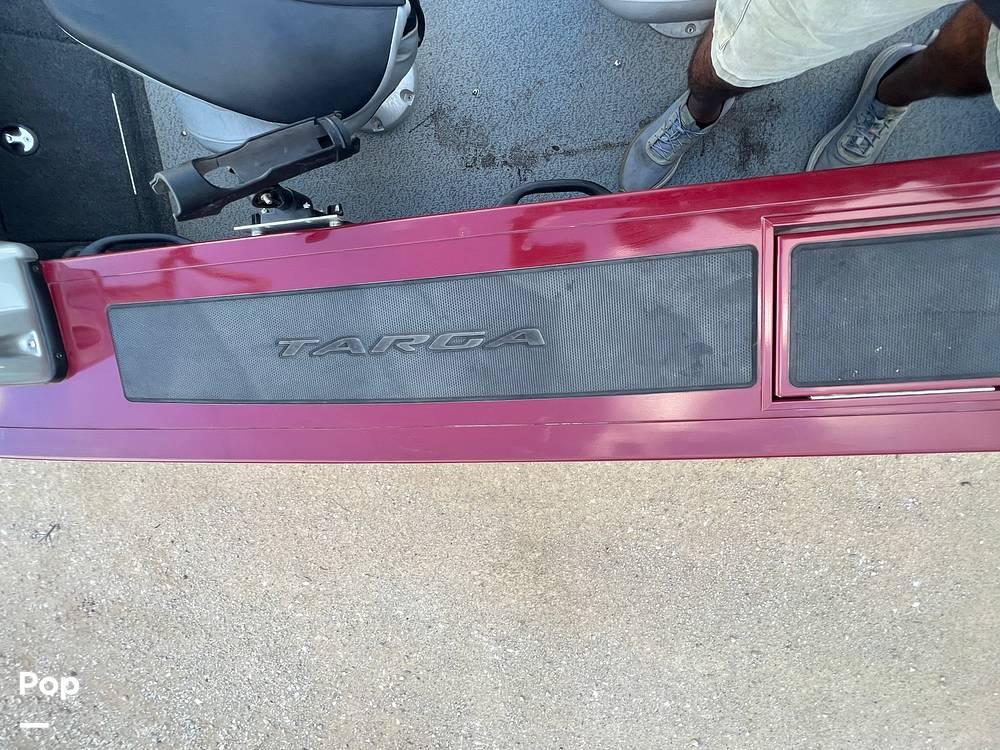 Slide: The Image of 2018 Tracker Targa V18 Combo for sale in Medina, TX - 50