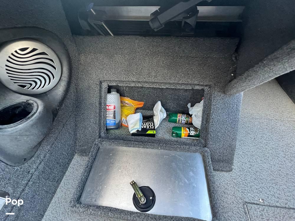 Slide: The Image of 2018 Tracker Targa V18 Combo for sale in Medina, TX - 53