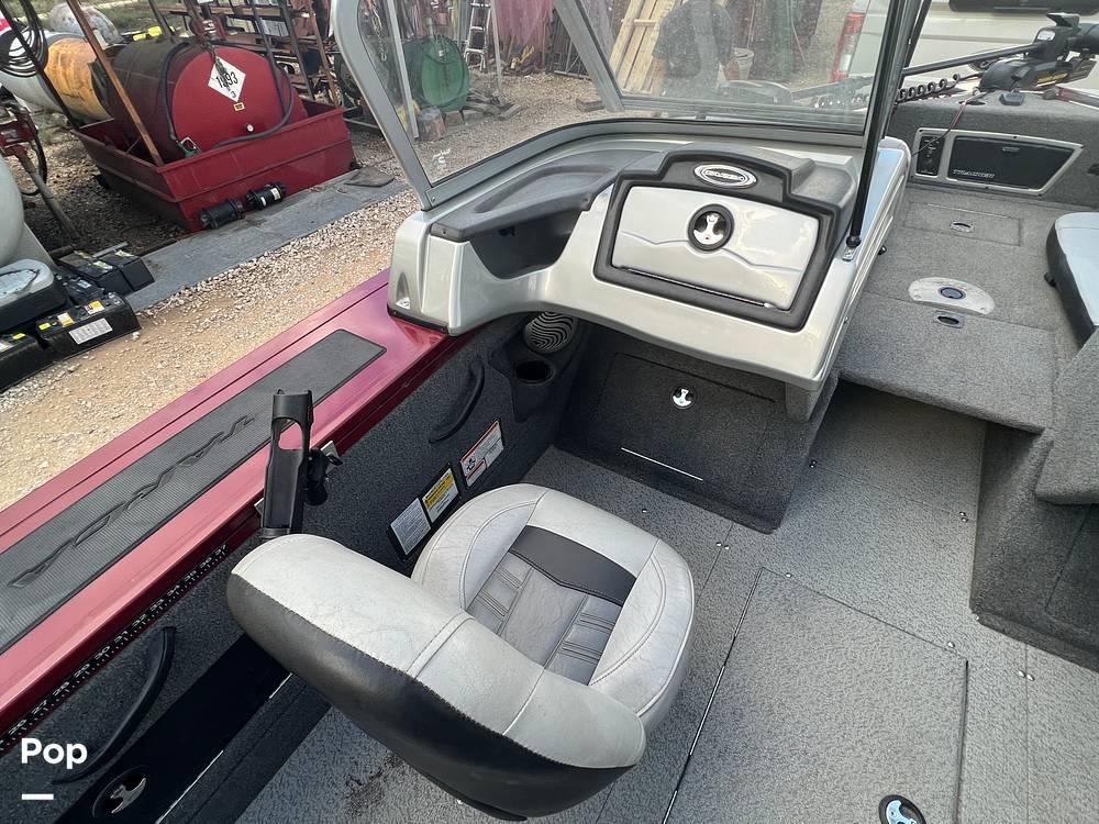 Slide: The Image of 2018 Tracker Targa V18 Combo for sale in Medina, TX - 59