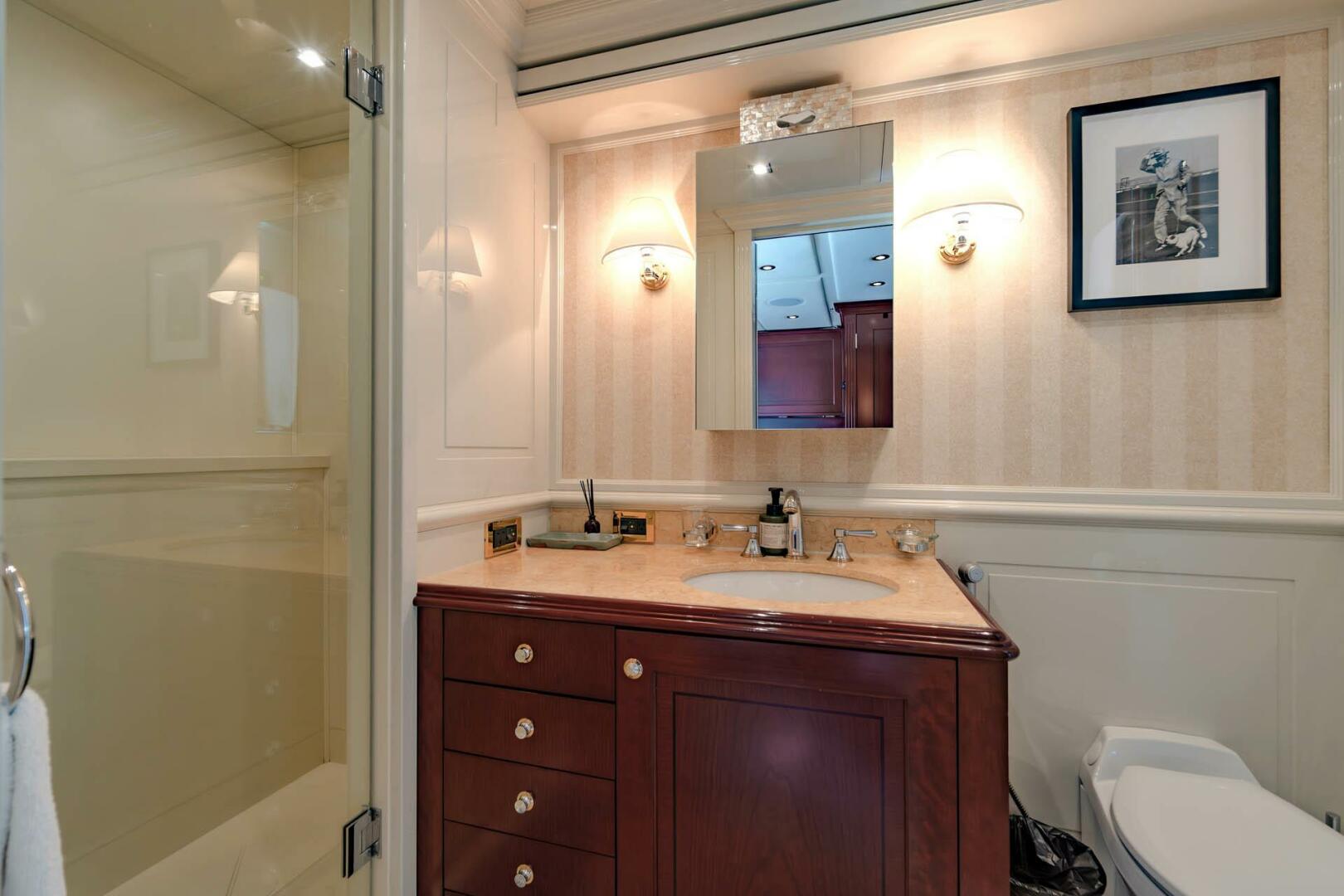 Slide: The Image of Main Deck Guest Bath - 23