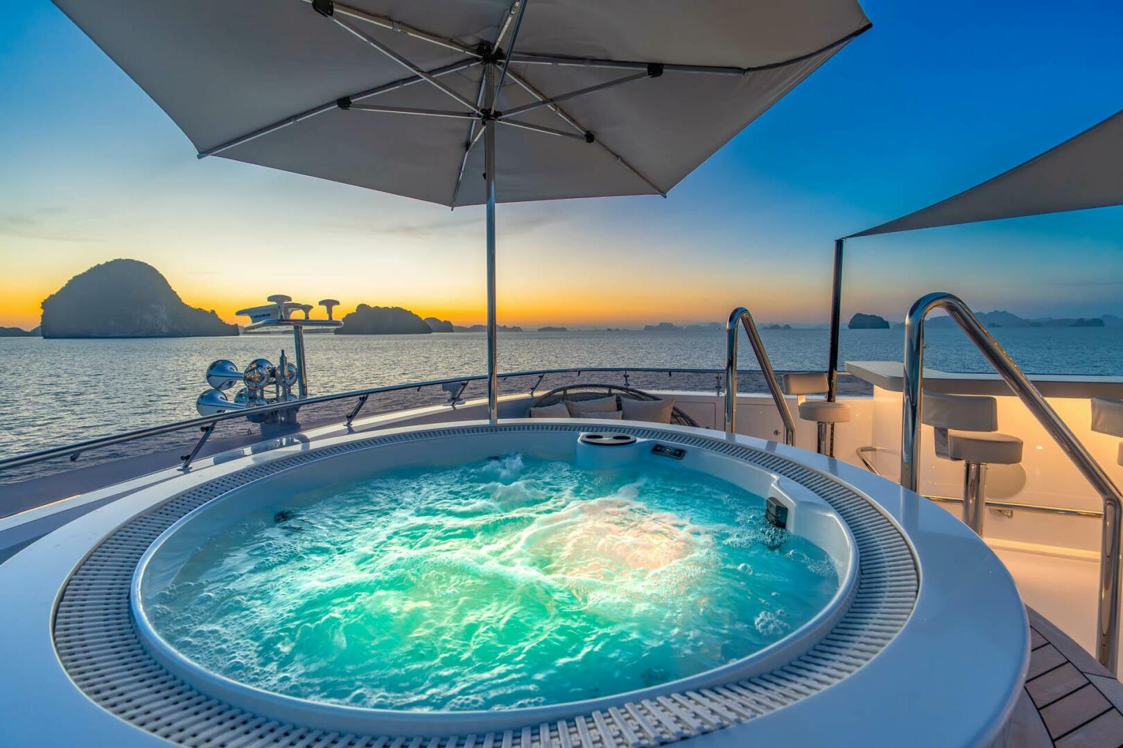 Slide: The Image of Sun Deck Jacuzzi - 45