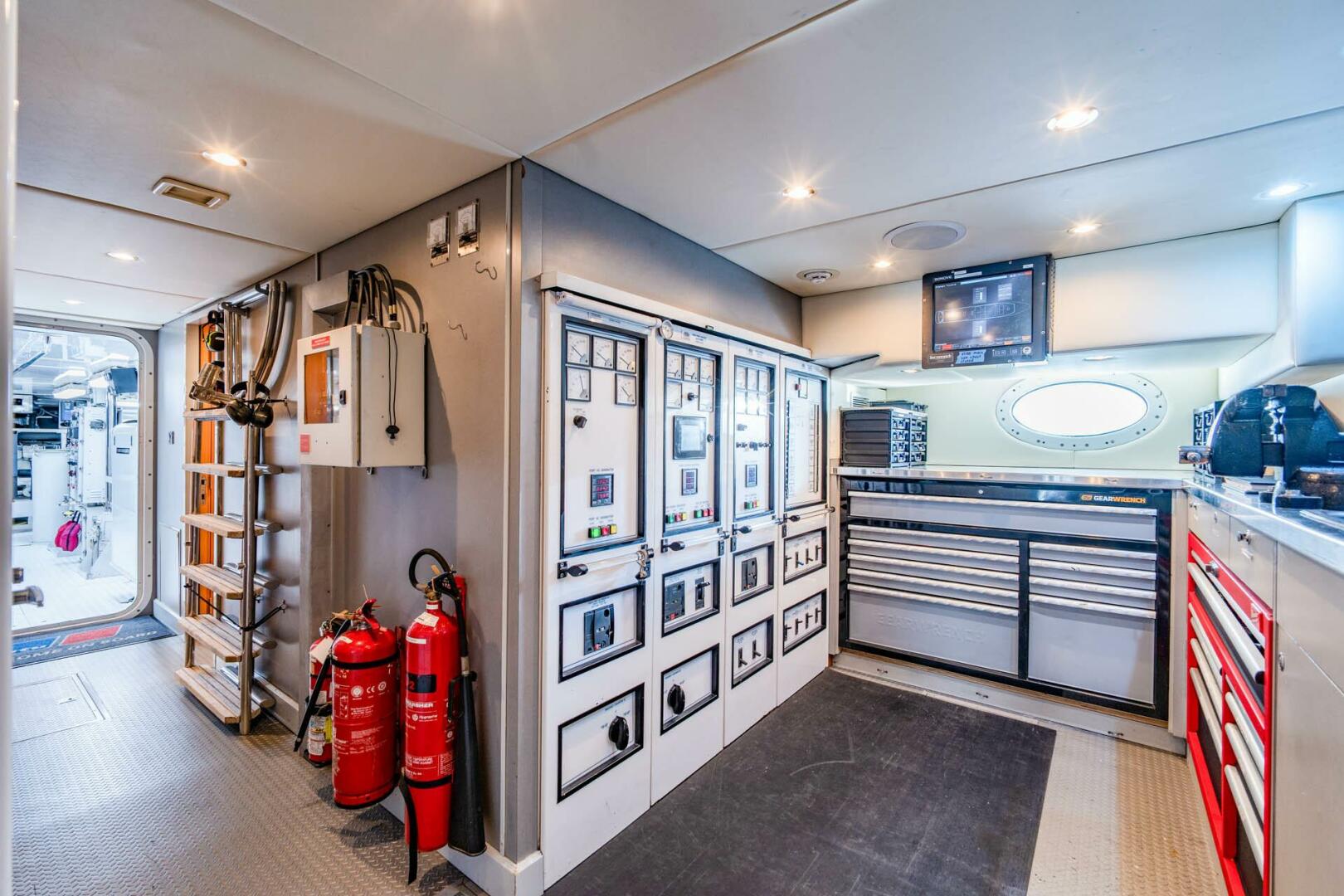 Slide: The Image of Engine Room - 48