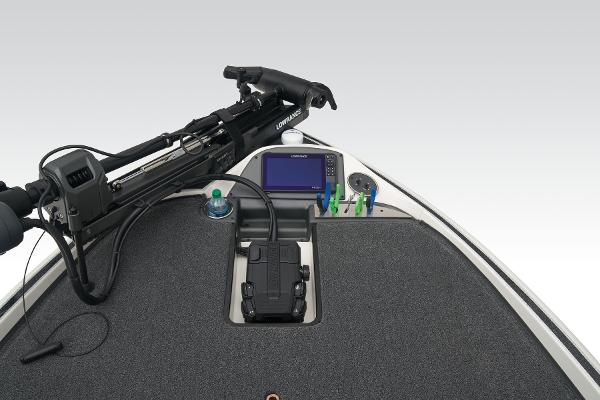Slide: The Image of Triton 19 TrX Patriot 2025 - 10