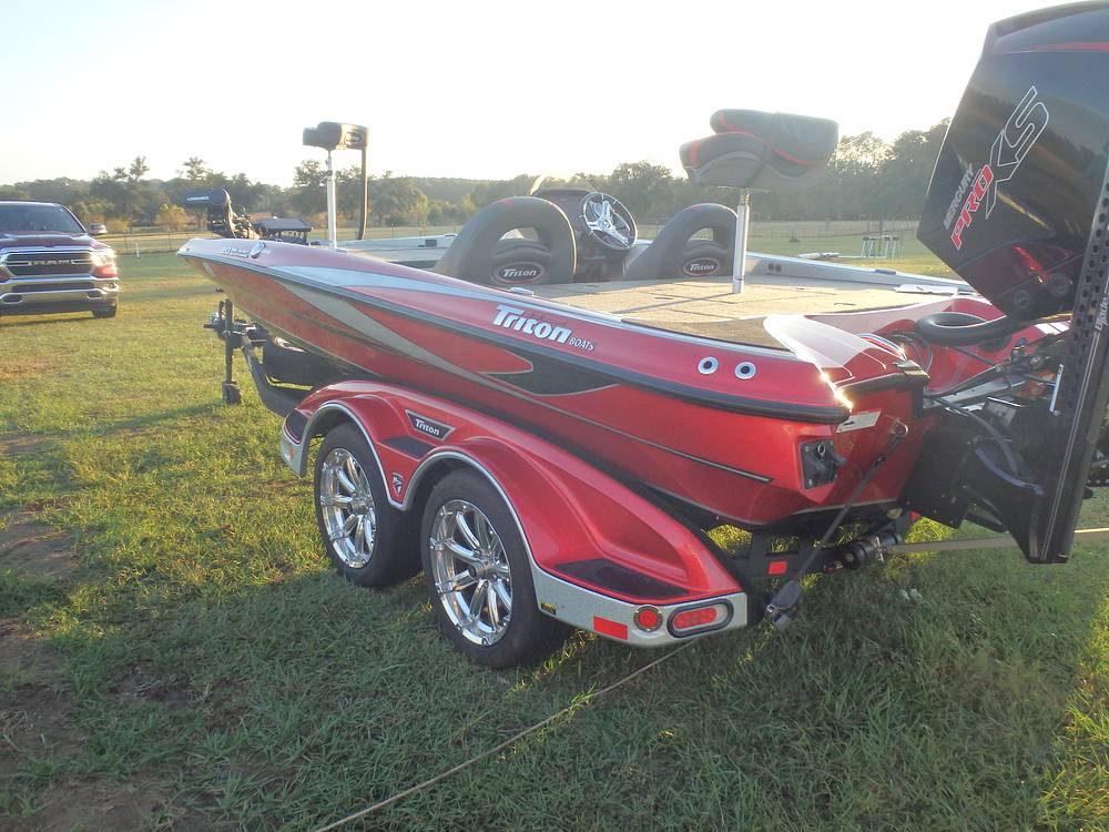 Slide: The Image of Triton 20 TRX Patriot 2022 - 12502450