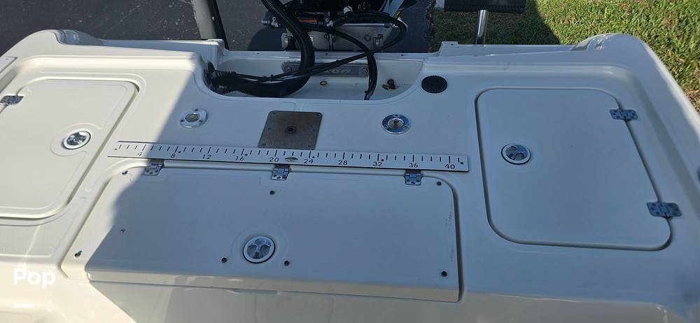 Slide: The Image of Triton LTS 240 2008 - 15340781