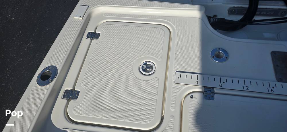 Slide: The Image of Triton LTS 240 2008 - 15340783