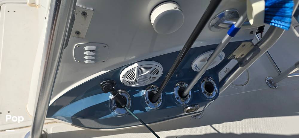 Slide: The Image of Triton LTS 240 2008 - 15340808