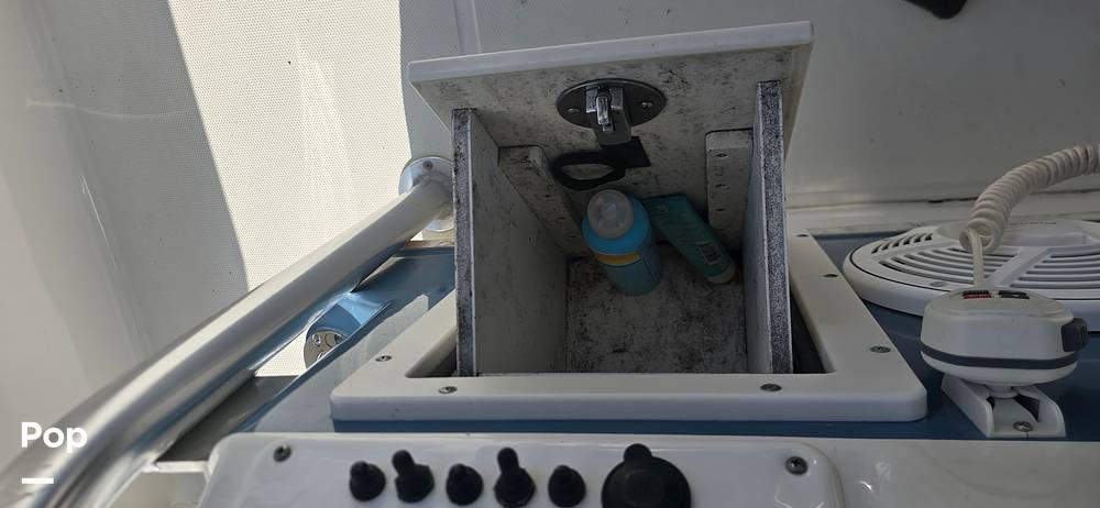 Slide: The Image of Triton LTS 240 2008 - 15340813