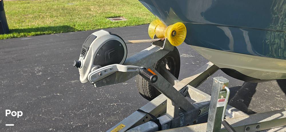 Slide: The Image of Triton LTS 240 2008 - 15340830