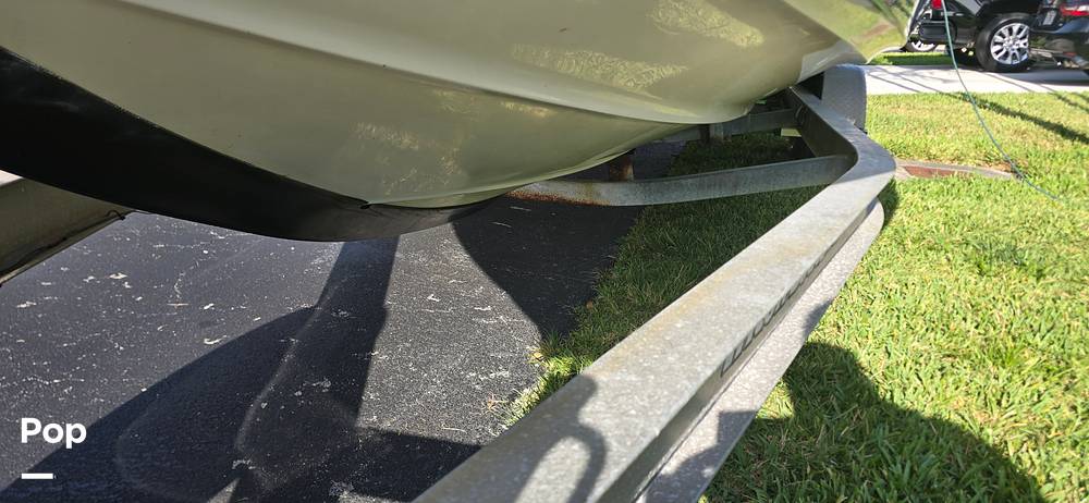 Slide: The Image of Triton LTS 240 2008 - 15340832