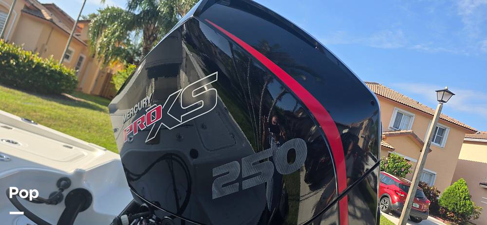 Slide: The Image of Triton LTS 240 2008 - 15340845