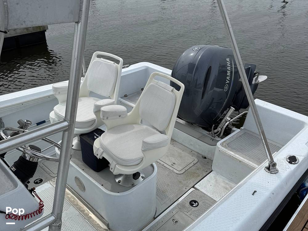 Slide: The Image of Triumph 210 Center Console 2003 - 15401130