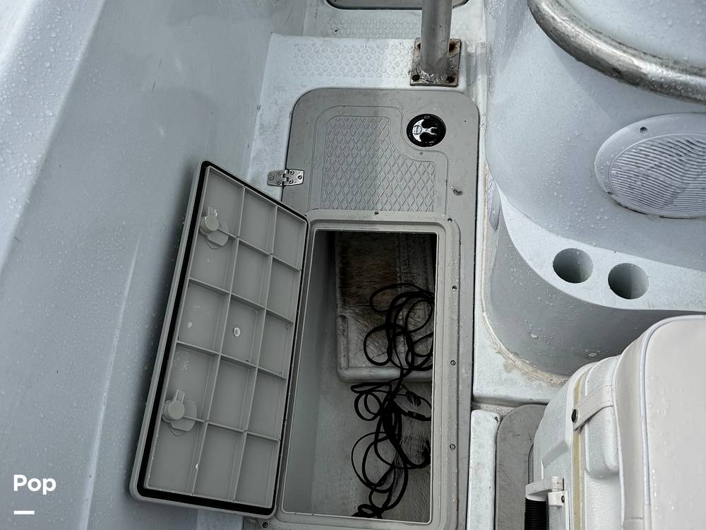 Slide: The Image of Triumph 210 Center Console 2003 - 15401180