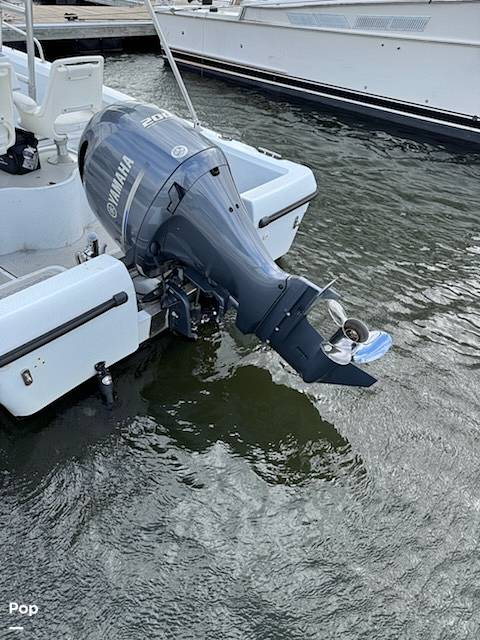 Slide: The Image of Triumph 210 Center Console 2003 - 15401809