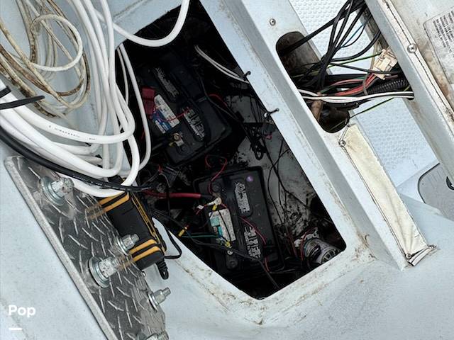 Slide: The Image of Triumph 210 Center Console 2003 - 15401814